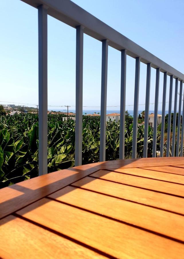 Blue Seaview Appartments Paphos Eksteriør bilde