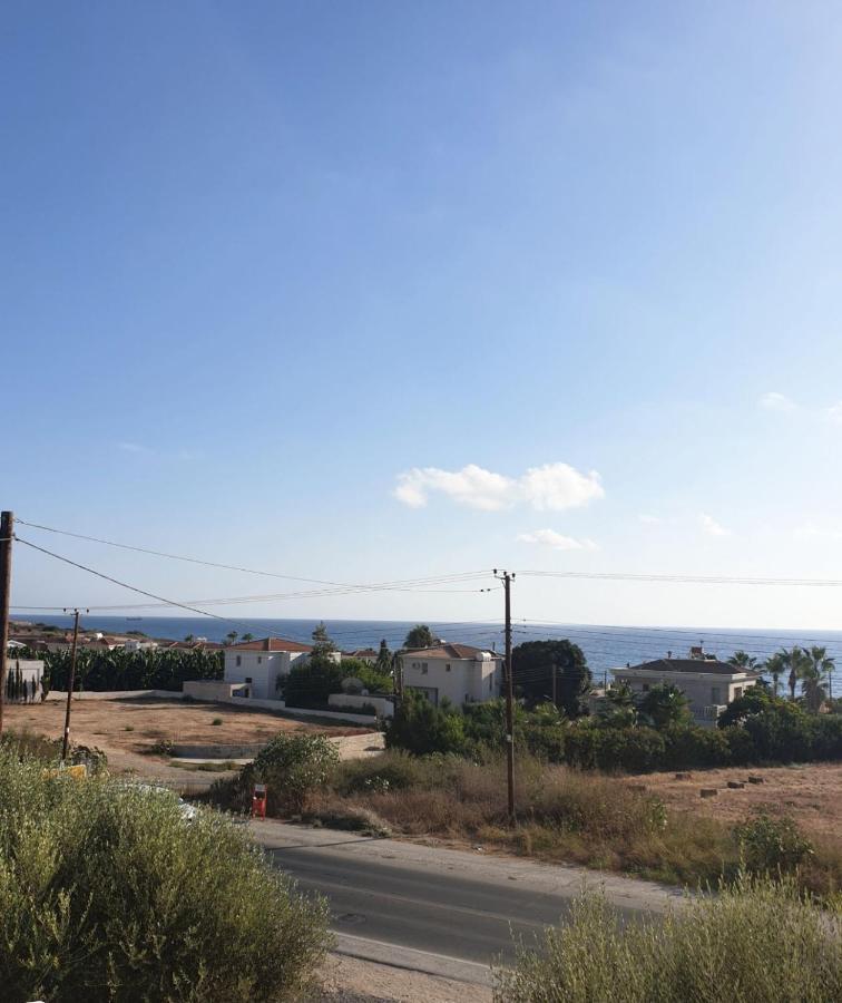 Blue Seaview Appartments Paphos Eksteriør bilde